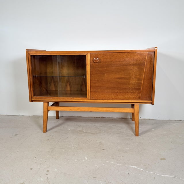 Vintage Sideboard in Walnut, 1965 For Sale - Image 15 of 15