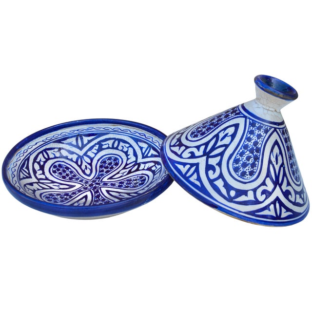 Early 20th Century Handmade Blue-Patterned Moorish Ceramic Lidded Bowl For Sale In New York - Image 6 of 11