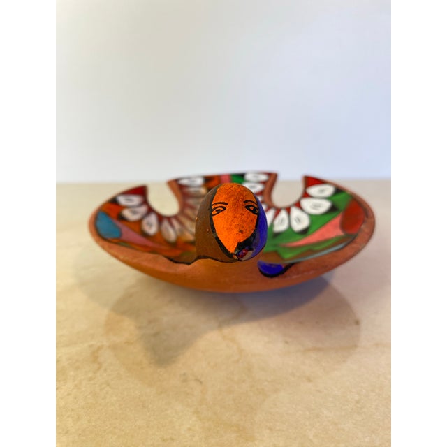 Mexican Vintage Tesuque Pueblo Native American Polychrome Bird Effigy Bowl For Sale - Image 3 of 9
