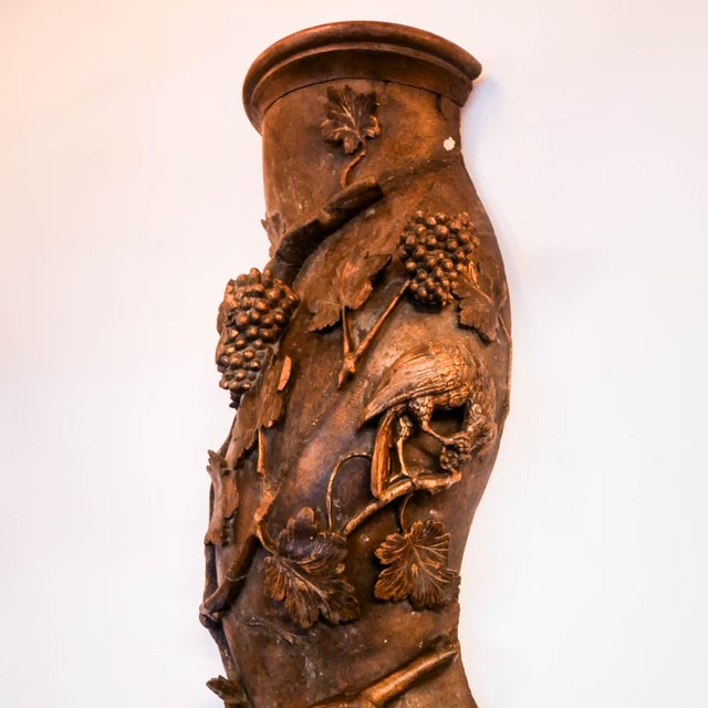 Solomonic Columns in Carved and Gilded Wood, Italy, 17th Century, Set of 2 For Sale - Image 16 of 18