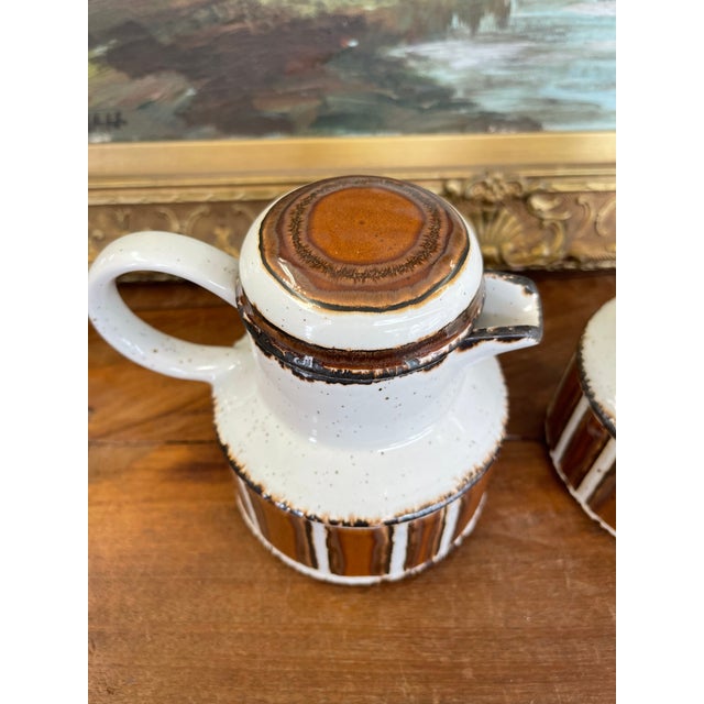 Vintage Mid-Century Modern Midwinter Pottery Creamer and Lidded Sugar Bowl Set, Hand-Painted in England For Sale In Seattle - Image 6 of 9