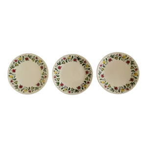 Vintage Johnson Bros. Gretchen Staffordshire Old Granite Porcelain Dinner Plates- Set of 3