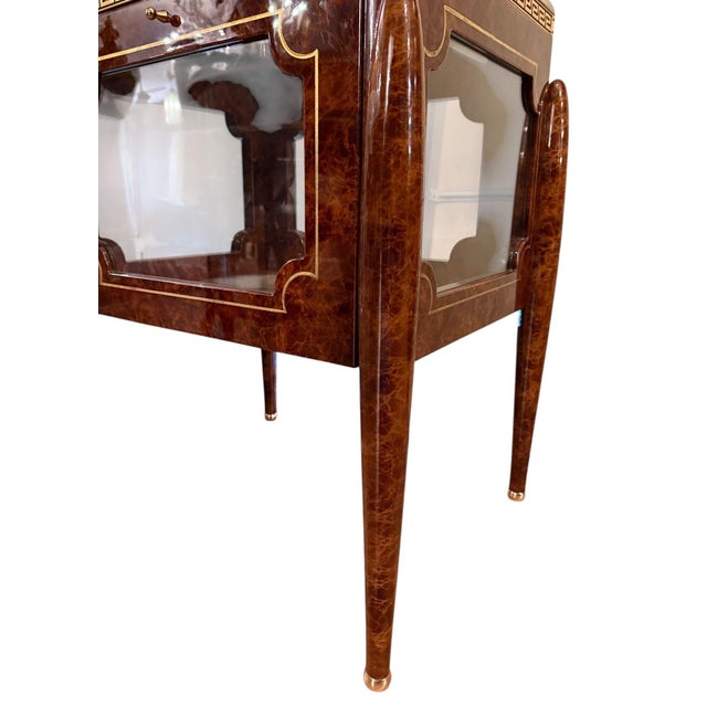 Wood Versace Style Burl & Brass Greek Key Display Curio Vitrine. Italy, 20th Century. For Sale - Image 7 of 8