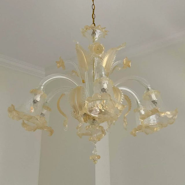 Light Yellow Vintage Italian Glass Floral Chandelier After Murano For Sale - Image 8 of 8