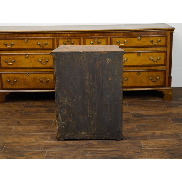 Petite Italian 1820s Walnut Five-Drawer Commode with Butterfly Veneer For Sale - Image 9 of 10