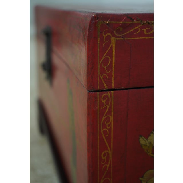 Red Vintage Chinese Paint Decorated Flip Top Box For Sale - Image 8 of 12