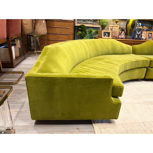 1960s MCM Reupholstered Avocado Velvet Curved 2-Piece Sofa For Sale - Image 5 of 9
