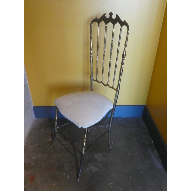 1960s Vintage Italian Chiavari Flared Leg Exaggerated Back Brass Side Chair For Sale In Miami - Image 6 of 12