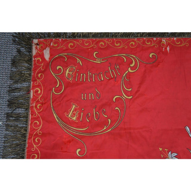 Early 20th Century German Catholic Journeymen Association Dayton Ohio Embroidered Flag For Sale - Image 9 of 12