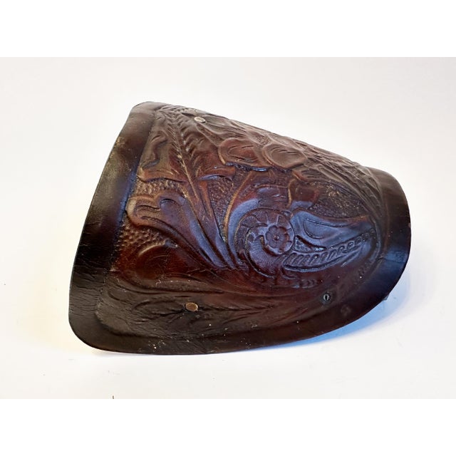 Wood Saddle Stirrup Tapaderos, 1930s Western Horse Decor For Sale - Image 7 of 9