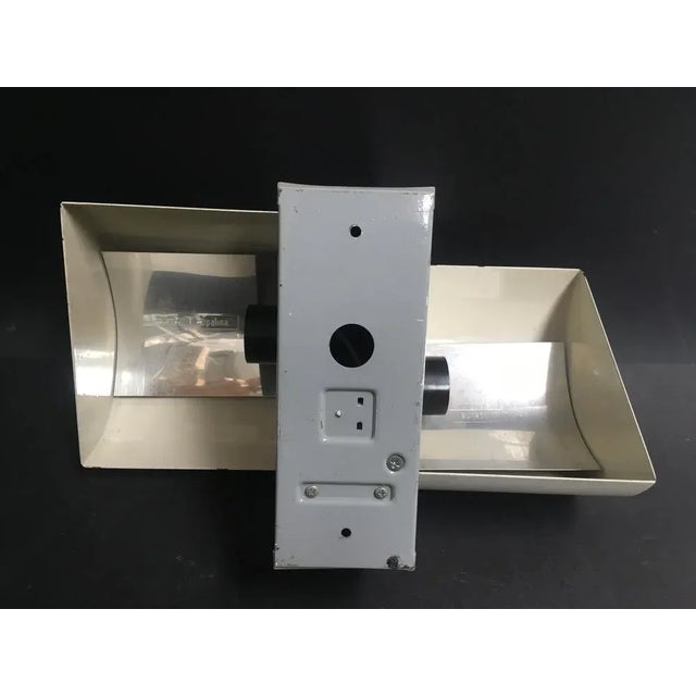 Artemide Single Opaline Glass Wall Lamp from Artemide For Sale - Image 4 of 5