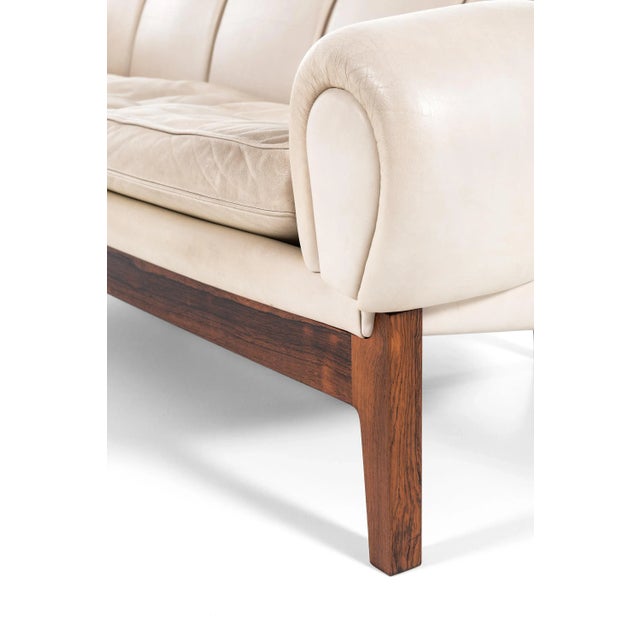 Mid-Century Modern Rosewood Model Croissant Sofa by Illum Wikkelsø, 1950s For Sale - Image 3 of 14