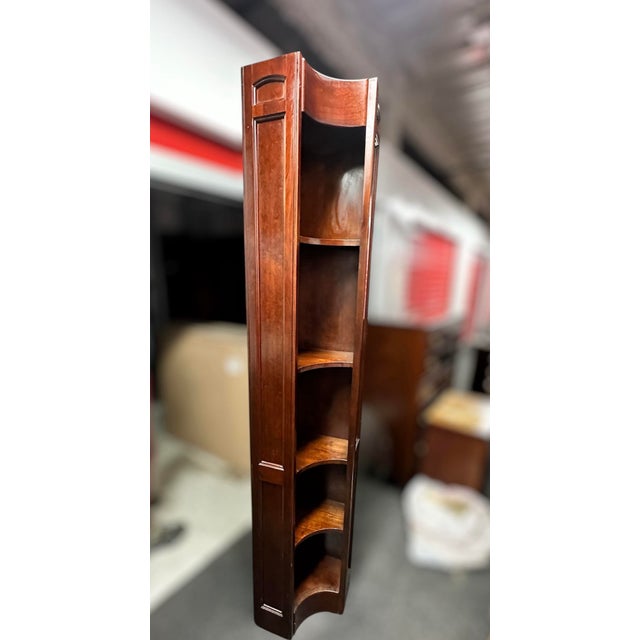 1930s Vintage Mahogany 4-Shelf Corner Bookcase For Sale - Image 5 of 11