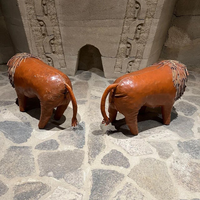 Abercrombie & Fitch 1960s Leather Lion Footstools in the Style of Dimitri Omersa For Sale - Image 4 of 12