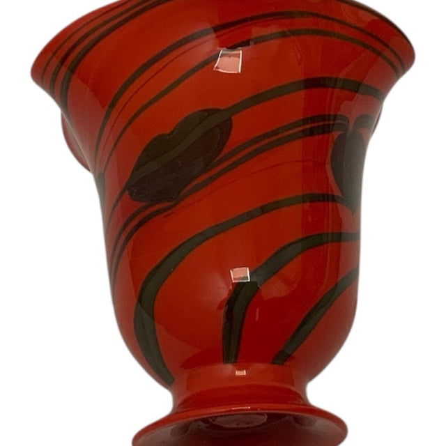 1970s Vintage Hand Blown Studio Art Cased Glass Heart & Vine Ruffled Applied Bottom Vessel C. 1970s For Sale - Image 5 of 7