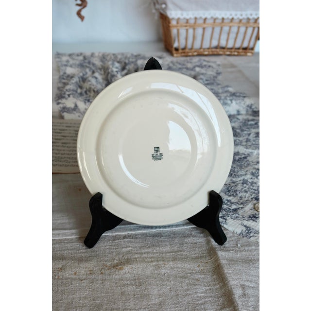 1990s Vintage English Porcelain Dessert Plates with Pearl Trim, 1990s, Set of 4 For Sale - Image 5 of 8