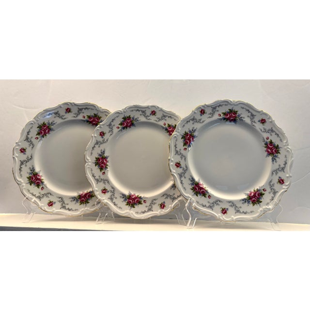 1980s Royal Albert Tranquility Dinner Plates, Late 1980s - Set of 3 For Sale - Image 5 of 12