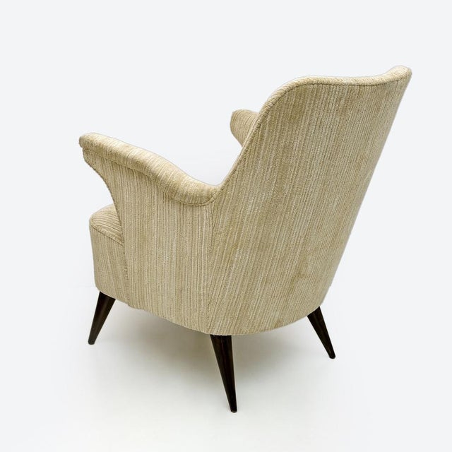 Cassina Mid-Century Modern Chenille Velvet Chair by Nino Zoncada for Cassina, 1950s For Sale - Image 4 of 9