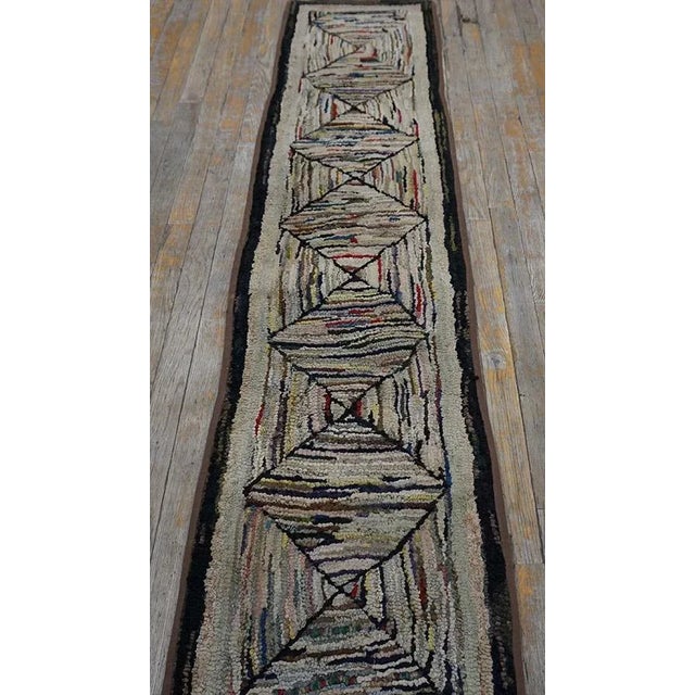 1900s Tan Ecru Log Cabin Folk Art Antique American Hooked Rug 1'6'' X 20'2'' Woven Carpet Runner For Sale - Image 4 of 12