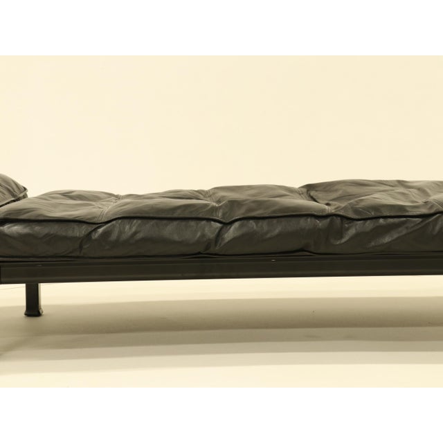 Daybed in Black Leather by Zanotta, 1990s For Sale - Image 11 of 18