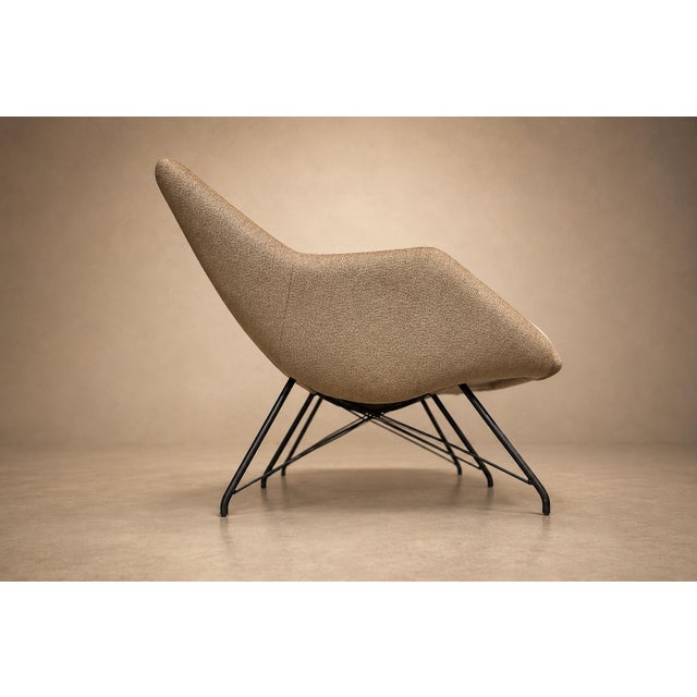 Brass Brazilian Modern "Concha" Loveseat in Metal & Textured Brass-Toned Fabric by Carlo Hauner, 1955 - Lot 42C For Sale - Image 8 of 18