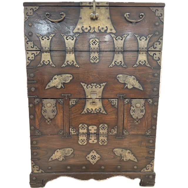 Late 19th Century Antique Korean Bandaji Chest For Sale - Image 5 of 14