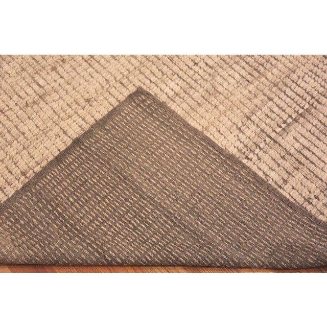 Nazmiyal Collection Minimalist Central Asian Rug For Sale - Image 4 of 6