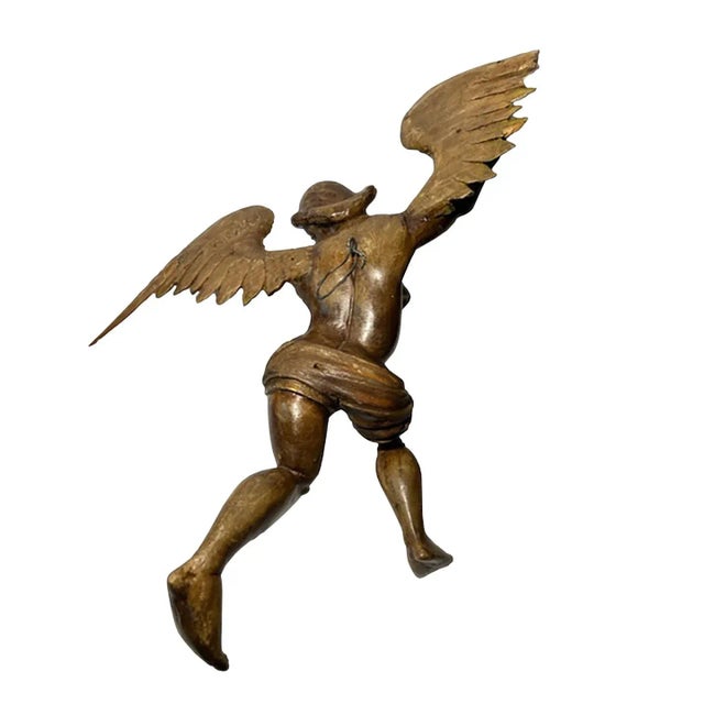 Wood Early 20th Century Italian Carved Wooden Angels - a Pair For Sale - Image 7 of 9