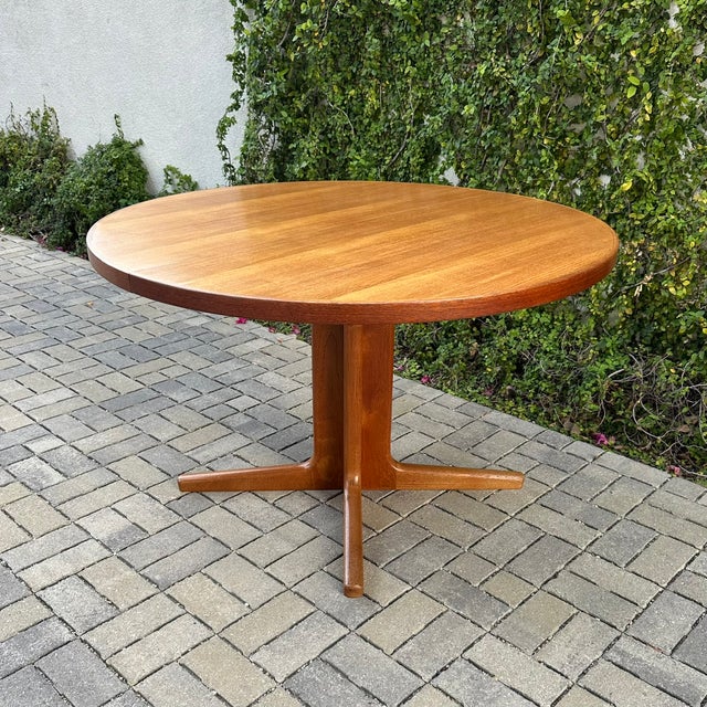 Vintage 1970s Danish Modern Teak Extension Dining Table by Vejle Stole For Sale - Image 9 of 10