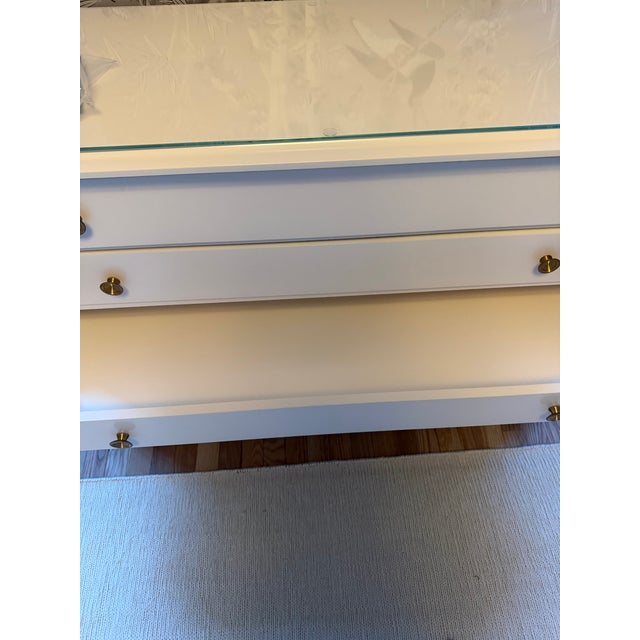 Early 21st Century French White Lacquer Dresser With Brass Hardware Attributed to Carlo De Carli For Sale - Image 5 of 5