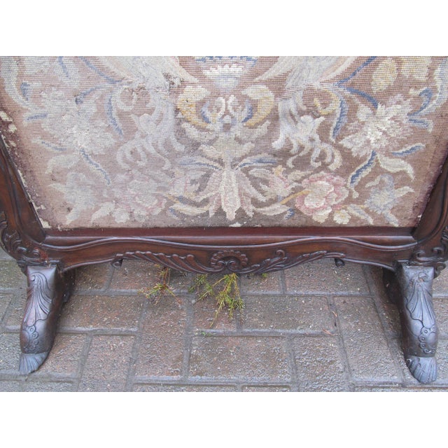 French French 1880s Walnut Tapestry Fire Screen For Sale - Image 3 of 8