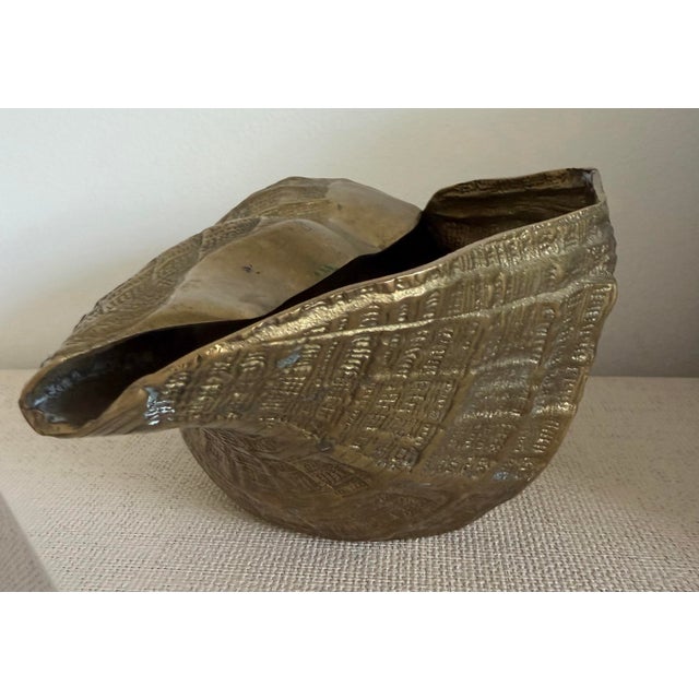 Mid 20th Century Large Vintage Brass Conch Seashell Planter For Sale - Image 5 of 11