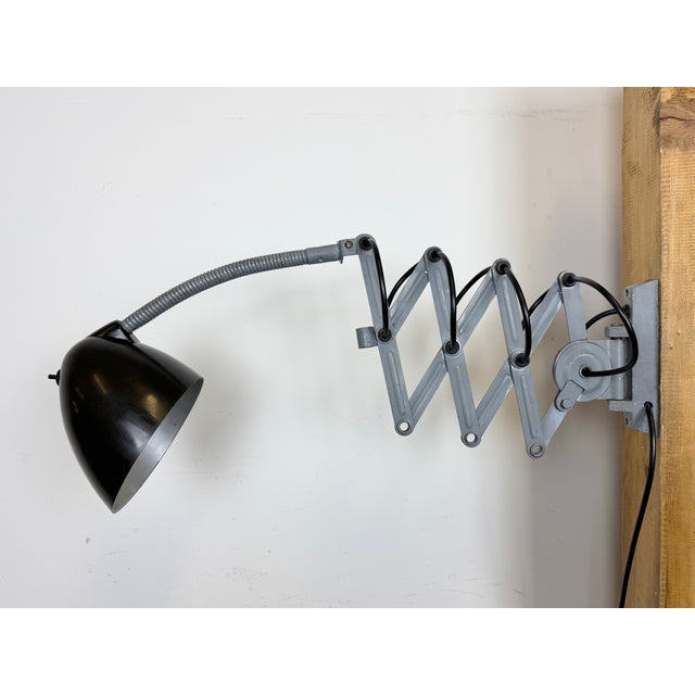 Industrial Scissor Wall Lamp from Elektroinstala, 1960s For Sale - Image 4 of 18