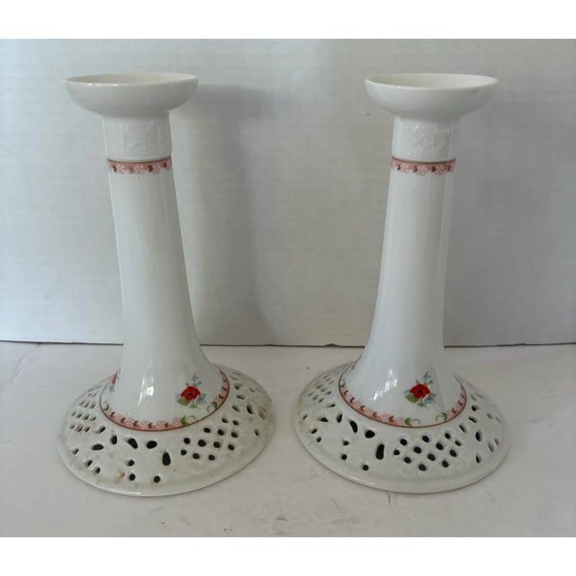 Ceramic Oscar De La Renta “Royal Poppy” Porcelain Candlesticks – Pair, West Germany For Sale - Image 7 of 10