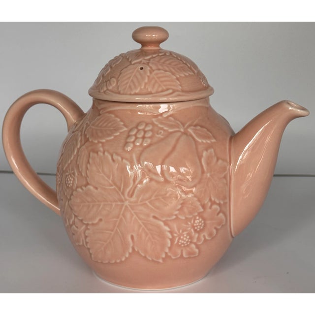Majolica Style Blush Pink Woodland Berry and Fruit Motif Tea Pot After Bordallo Pinheiro For Sale In Seattle - Image 6 of 10