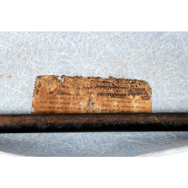 Fiberglass Origami Chair by Paul McCobb For Sale In Atlanta - Image 6 of 7