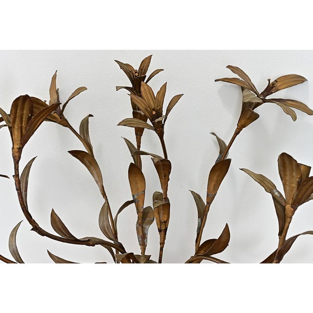 Mid-Century Modern Vintage French Gilded Metal Basket of Flowers Wall Sconce For Sale - Image 3 of 12