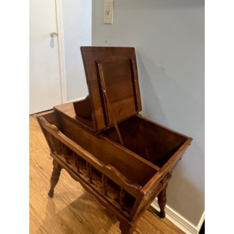 Vintage Baumritter Solid Maple Dough Box Coffee Table Blanket Chest | Early American For Sale In Providence - Image 6 of 6