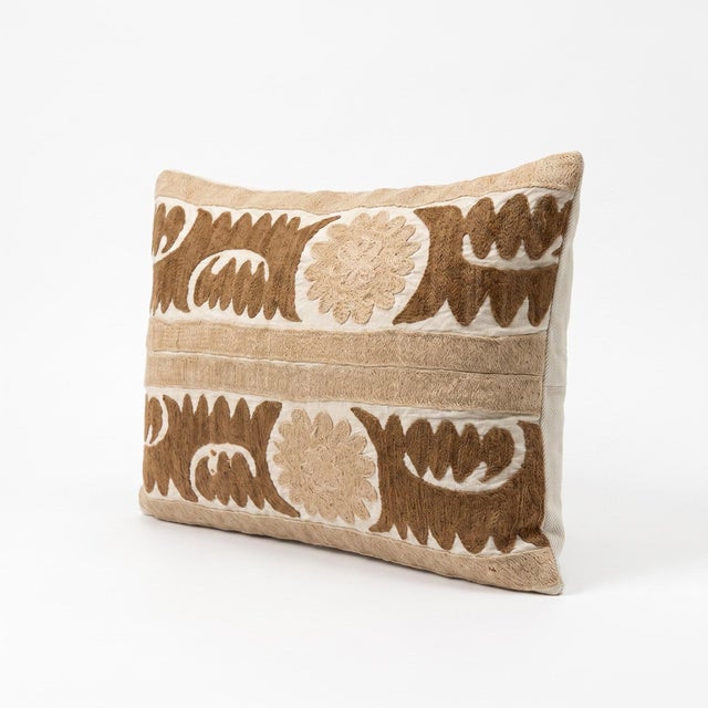 Mid-Century Modern Tashkent Suzani Pillow Cover 16'' X 20'' For Sale - Image 3 of 4