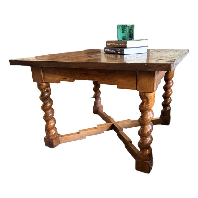 Lane Furniture "Museum of American Folk Art" Adaptation Accent Coffee Table For Sale