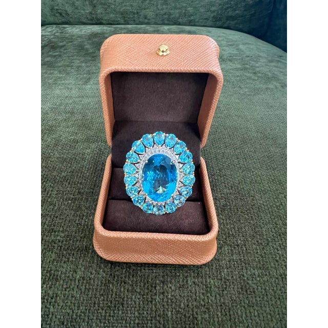 Bochic "Capri" Vintage Diamond & Oval Shape Blue Topaz & Set In 18K Gold & Silver For Sale - Image 12 of 18