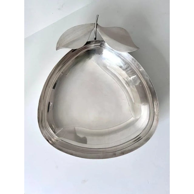 Silver Plate Bowl in the Shape of an Apple or Fruit For Sale - Image 4 of 10