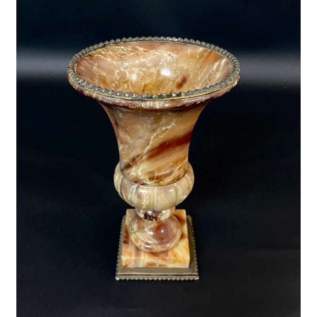 Early 19th Century Italian Grand Tour Neoclassical Urn Wonderful yellow-veined fine Blue John style urn from the early...