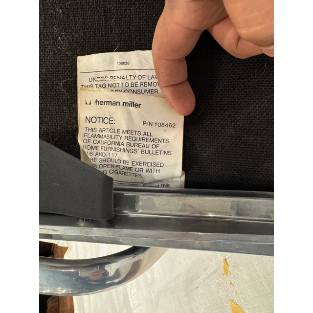 Original Herman Miller Aluminum Eames Soft Pad Group Management Executive Desk Chair Circa 1983 For Sale - Image 10 of 11