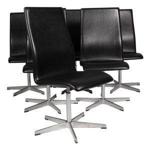 Oxford Chairs in Leather by Arne Jacobsen, Set of 6