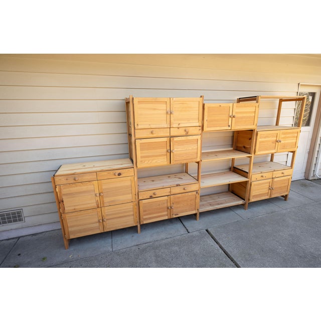 Mid-Century Modern Mid-Century 1980s Lundia Modular Shelving Wall Unit – Natural Solid Pine For Sale - Image 3 of 11