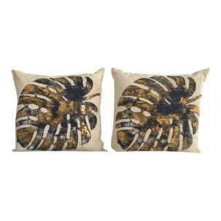 Ethan Allen Silk Screened Decorative Pillows- Set of 2 For Sale