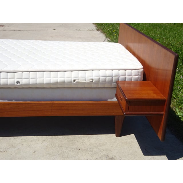 Vintage Teak Bed with Integrated Nightstand, 1960s For Sale - Image 11 of 18