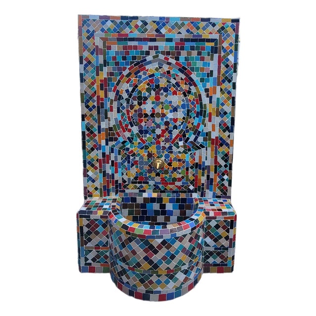 Multicolor Handmade Moroccan Mosaic Tile Fountain / Patchwork Style For Sale