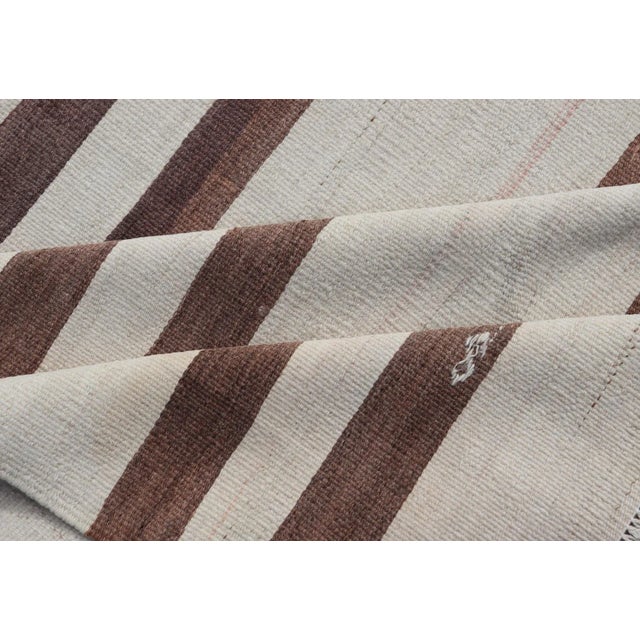 Mid 20th Century Vintage Turkish Flat-Weave Muted Colored Kilim in Taupe Brown and Cream For Sale - Image 11 of 12